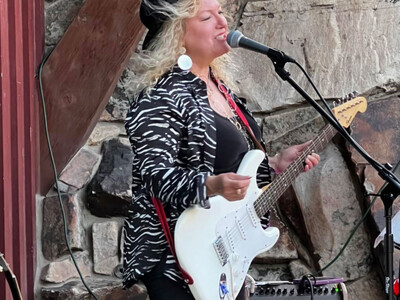 Pamela Benton